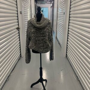 Sugar 👄 Lips Sweater